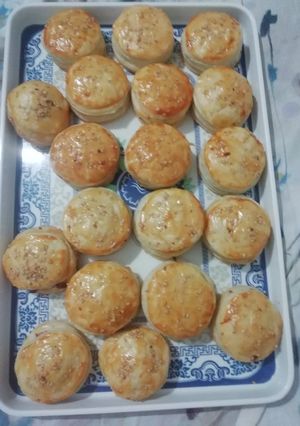A picture of Chicken patties.