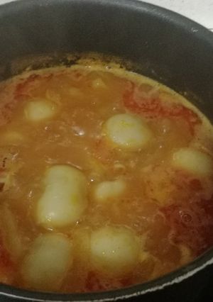Una foto de Sepia (choco) con patatas
