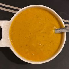A picture of Charred Pumpkin Soup.