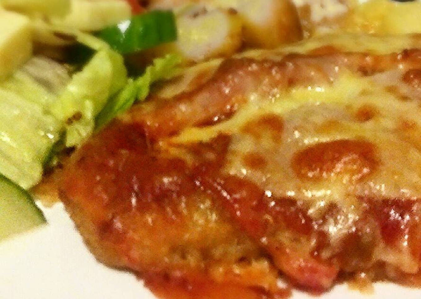 The Great Aussie Chicken Parmi (parmigiana)