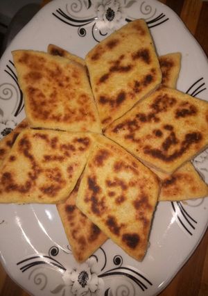 صورة لوصفة متقبة بالسميد الرطب