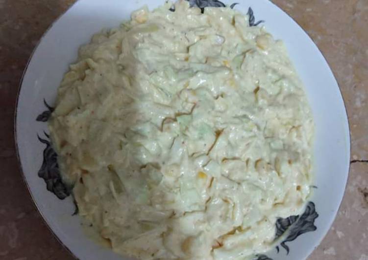 Yoghurt salad