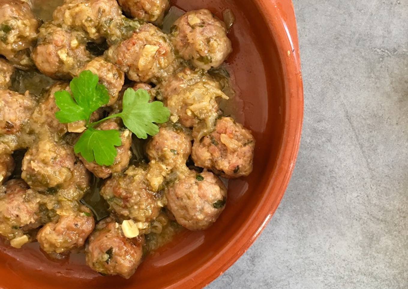 Albóndigas al ajillo, perfectas para cumplir 6 años!! 🎂 💃🏻