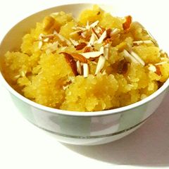 A picture of Butter scotch Halwa.