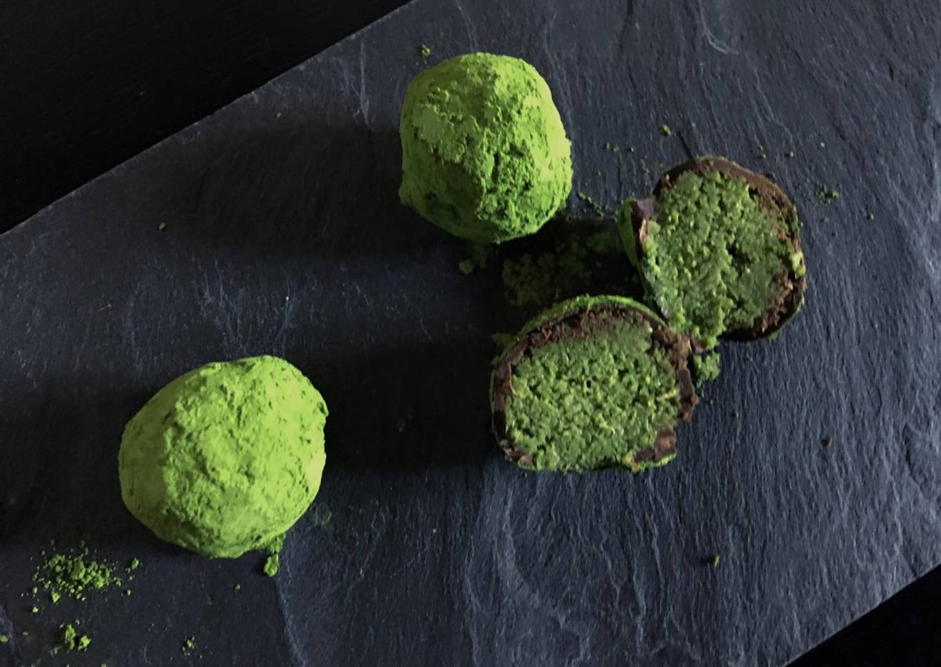 Trufas saludables de té Matcha con okara
