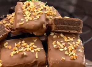 Foto di Brownies ai Datteri senza Cottura
