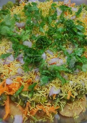 பாலக் மட்டர் சாட் செய்முறை முக்கிய புகைப்படம்