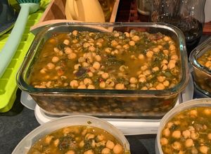 Una foto de Garbanzos con verduras en olla express (Moulinex cookeo)