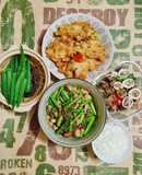 Mâm cơm miền biển