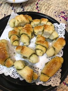 صورة لوصفة فطاير كرواسون الزعتر