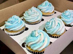 Una foto de Cupcakes de vainilla🧁