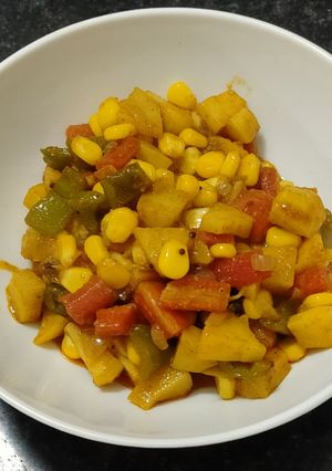 મિક્સ વેજ સબ્જી (Mix Veg Sabji Recipe In Gujarati) રેસીપી મુખ્ય ફોટો