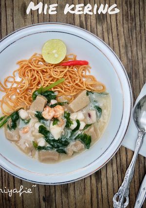 Foto resep Mie Kering seafood