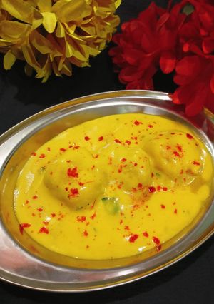A picture of Holi Special Kadhi Badi.