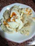 Coliflor al vapor con huevos pasados por agua