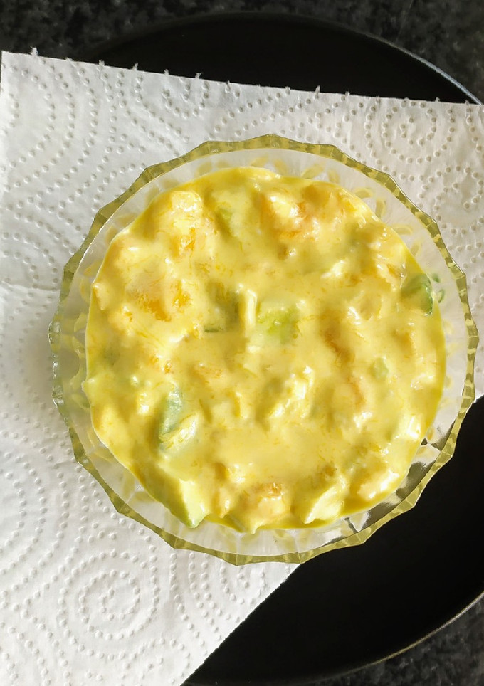 Una foto de Tartar de aguacate y mango
