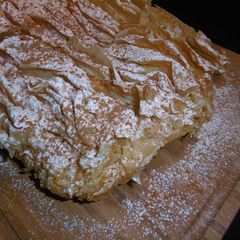 A picture of Greek Custard Pie (Bougatsa).