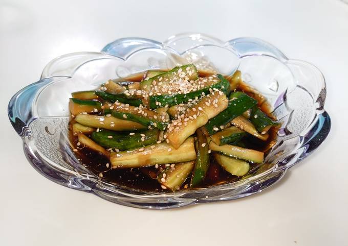 Quick pickled cucumber with soy sauce