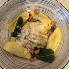 Foto di Cansoncelli pancetta croccante, burro e salvia