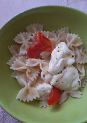 Mozzarellás masnitészta recept fotója