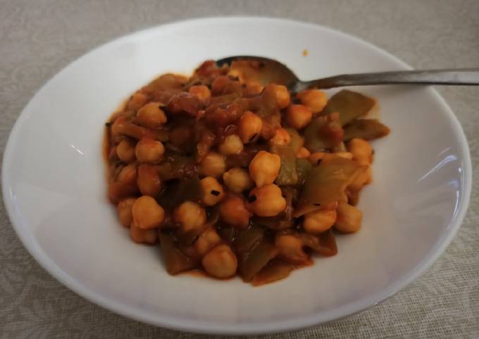 Judías Verdes y Garbanzos con Tomate