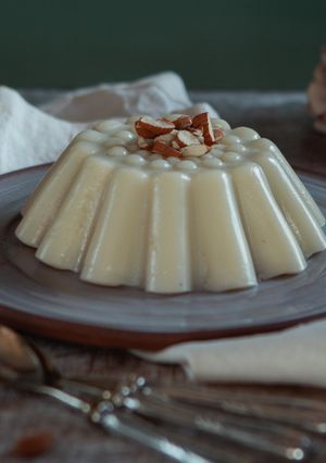 Foto di Biancomangiare al latte di mandorla