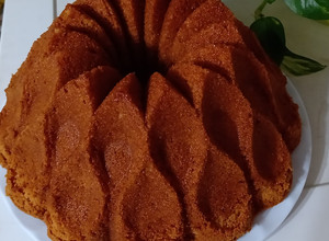 Una foto de Torta de miel y azúcar rubia
