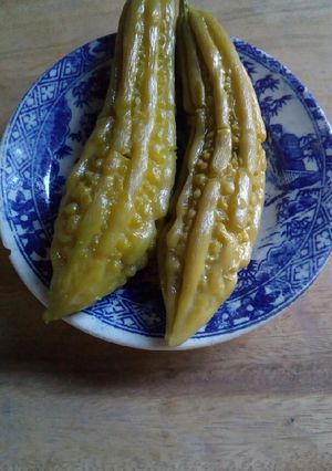 Hình của món Khổ qua rừng luộc nước dừa.