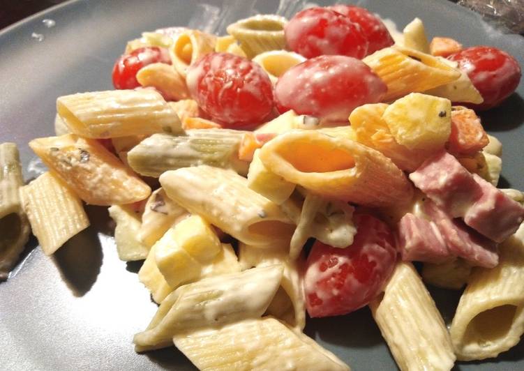 Ensalada ranchera con pechuga de pavo