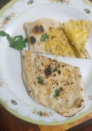 ચીઝ નાન (cheese naan recipe in Gujarati) રેસીપી મુખ્ય ફોટો