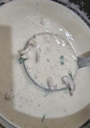 صورة لوصفة شوربة الدجاج والفطر بالكريمة