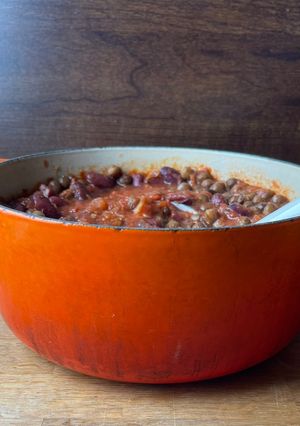 A picture of Vegan Base Chilli: Carlin Pea & Bean 🌶 🌱.