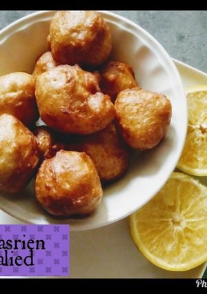 A picture of Orange puff puff.