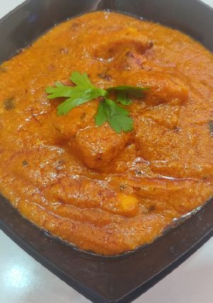 A picture of Butter chicken.