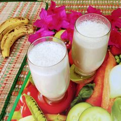 A picture of Oats Banana Smoothie.