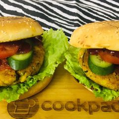 A picture of Potato Chapli Kabab Burger 🍔.
