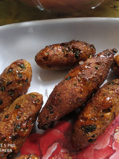 करेले के छिलके के बेबी फिंगर (Karele ke chilke ke babay finger recipe in hindi) रेसिपी मुख्य फोटो