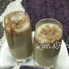 A picture of Creamy Chocolate Milkshake.