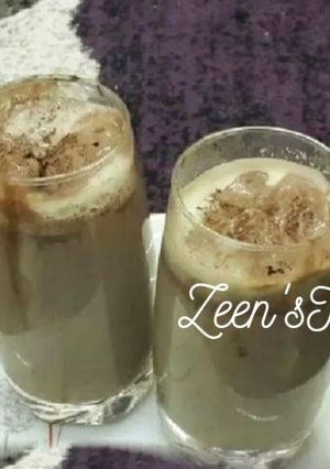 A picture of Creamy Chocolate Milkshake.