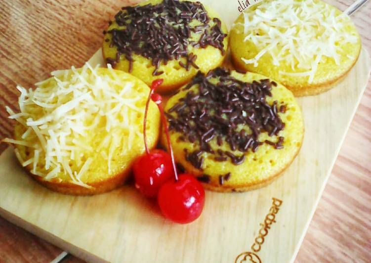 Bagaimana Menyiapkan Kue Cubit Lembut yang Menggugah Selera