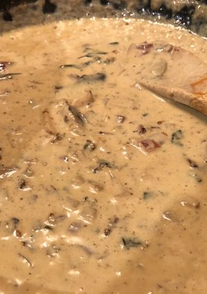 Una foto de Salsa de hongos