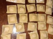 Una foto de pasta rellena