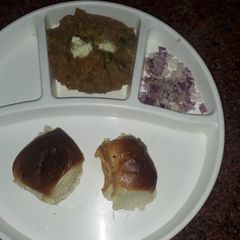 A picture of Pav bhaji.