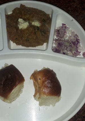 A picture of Pav bhaji.