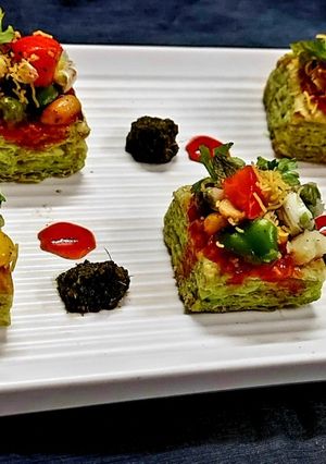 A picture of Biscuit Bhel.