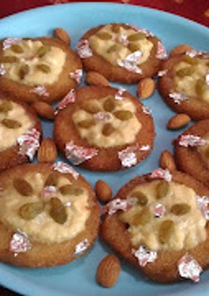 A picture of Shahi tukda.
