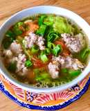 Canh Xà Lách Thịt Bằm