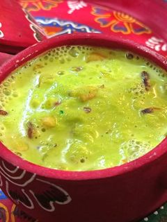 ठंडाई फ्लेवर ड्राई फ्रूट रबड़ी (thandai flavour dry fruit rabri recipe in Hindi) रेसिपी मुख्य फोटो