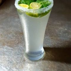 A picture of Virgin Mojito.