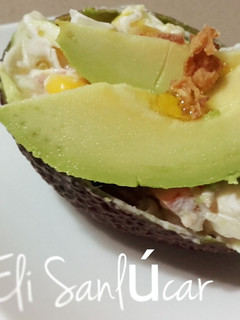 Una foto de Pasión por el aguacate! !! Relleno de ensalada de cangrejo